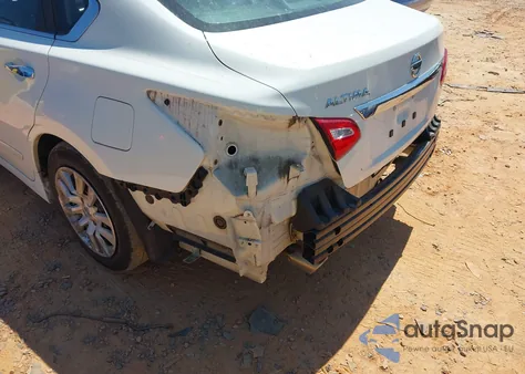 2017 Nissan Altima 2.5 S from USA, damaged, VIN 1N4AL3AP1HC127784